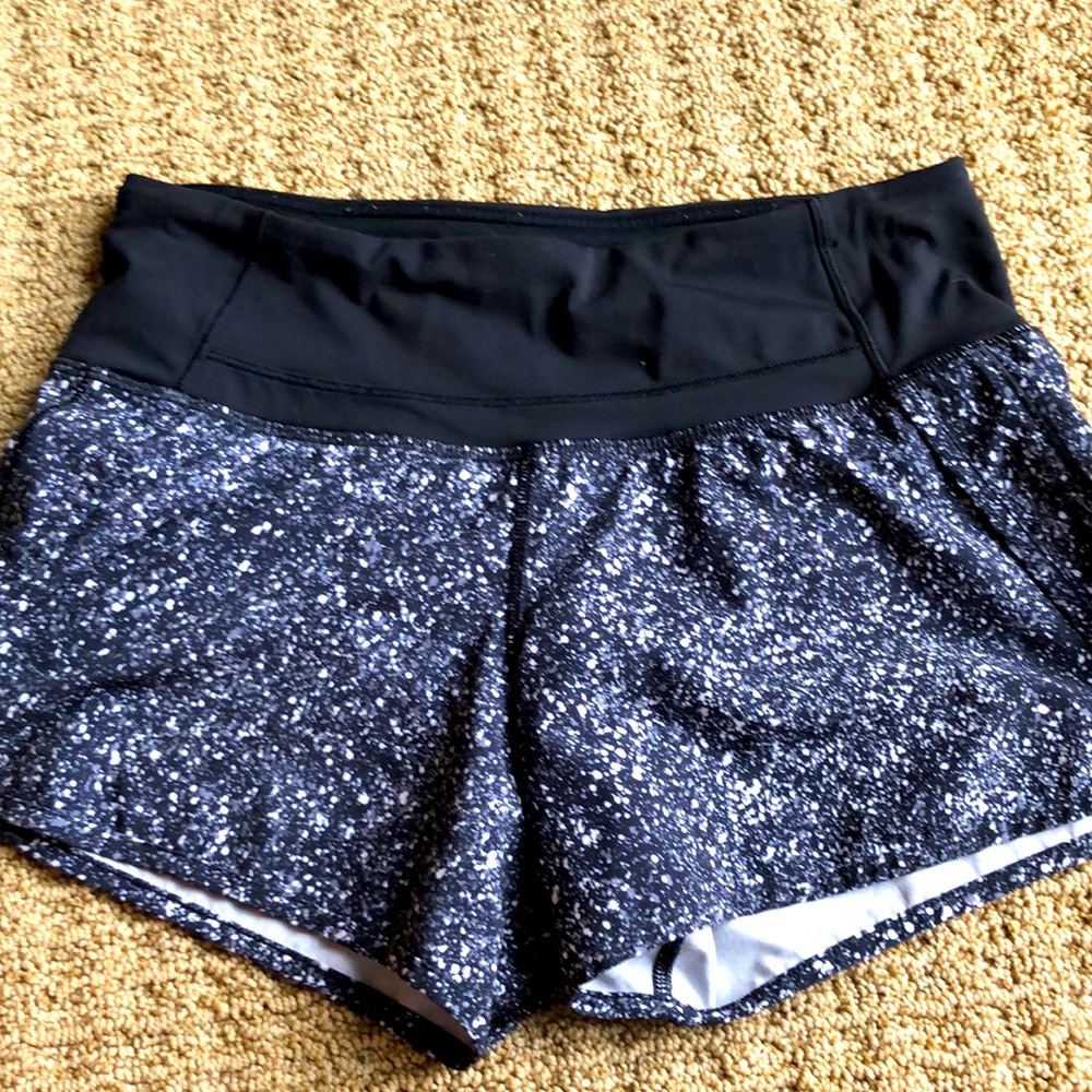 Lululemon shorts size 2